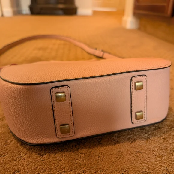 Simply Noelle Pink Faux Leather Handbag Purse with Antique Gold Accents - Picture 10 of 14